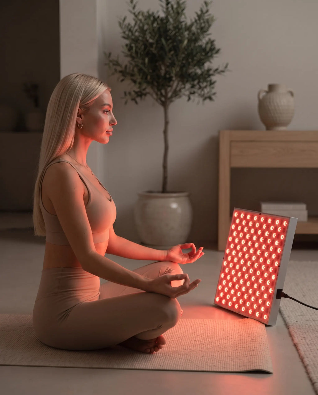 Dunae Radiance Panel — 225 LED Red & Infrared Light Therapy